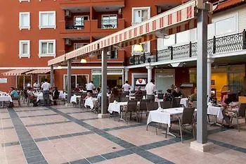 Moonflower Aparts & Apartmanhotel 4*
