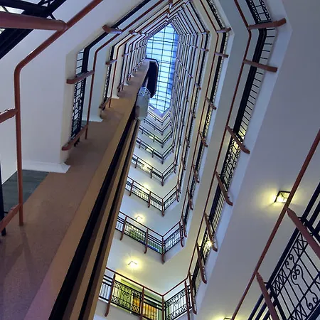 Apartmanhotel Moonflower Aparts & 4*