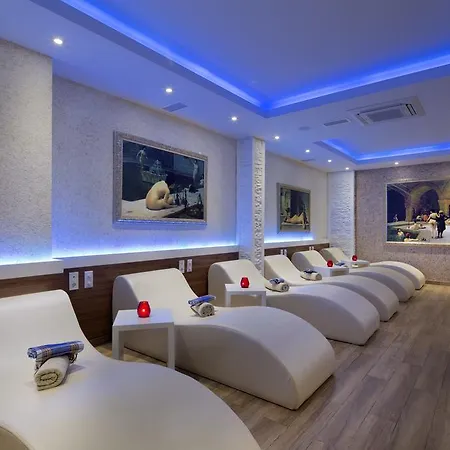 Aparthotel Moonflower Aparts & Alanya
